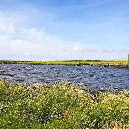 16 Person In Højer